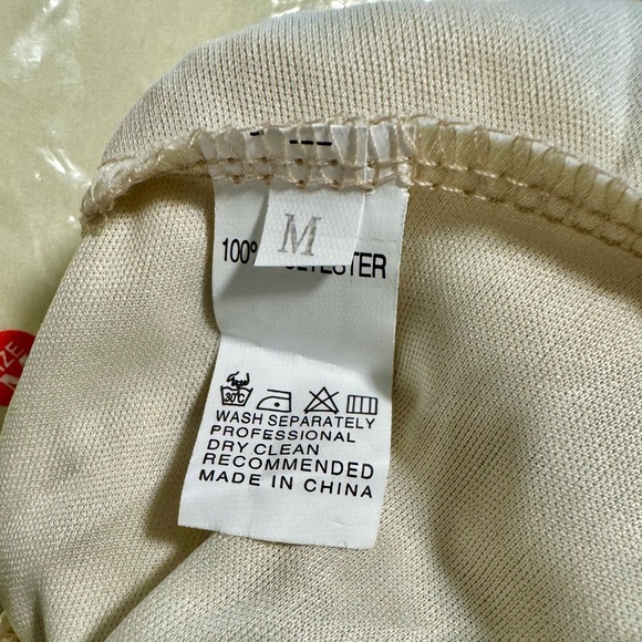 Brand new, never worn, beige lace overlay dress - Picture 5 of 5